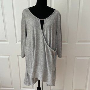 Lane Bryant Tunic with front metal accent - size 18/20